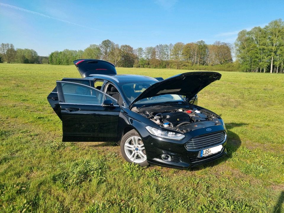 Ford Mondeo Titanium Turnier in Berkenbrück