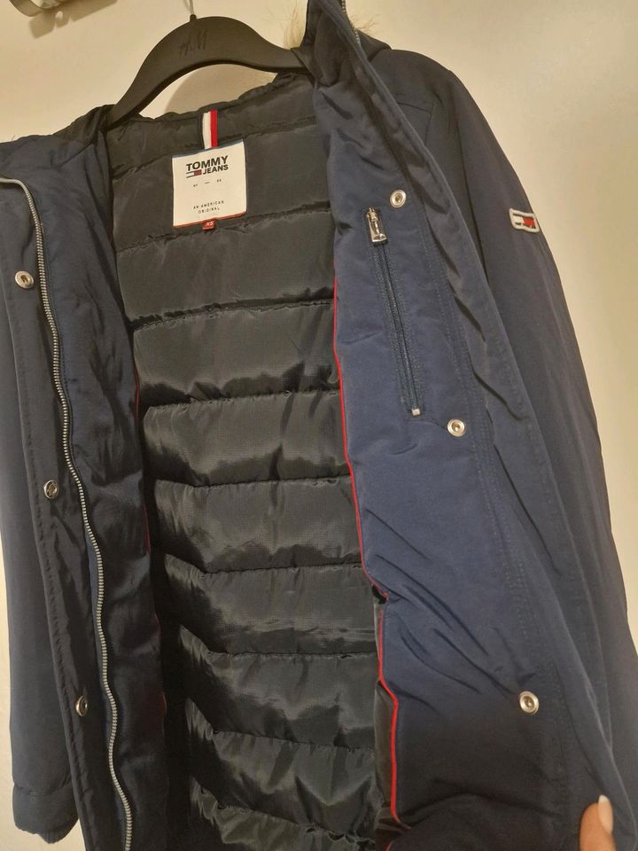 Tommy Hilfiger Winter Jacke in Schwarzenbek