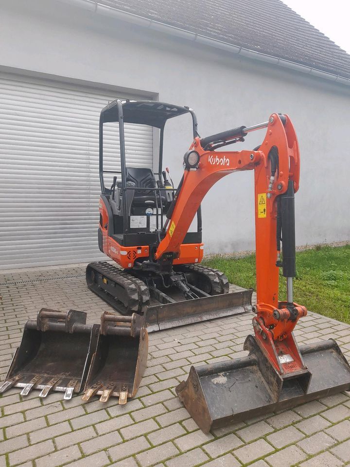 Mieten -Bagger Minibagger Kubota KX016-4 Schutzdach in Brieselang