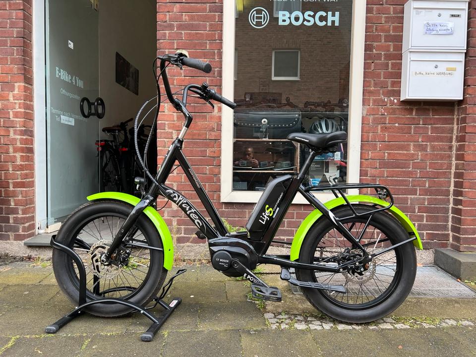 CORRATEC LIFE S AP5 2021- 500 WH-RH Uni-20 Zoll-kompakt e-Bike in Neuss