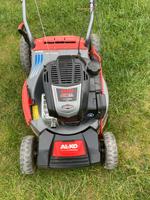 Top ALKO Benzin Rasenmäher 51.6 SP-B Plus Highline mit Fangkorb Rostock - Südstadt Vorschau