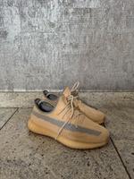 Yeezy 350V2 Linen 43 1/3 Nordrhein-Westfalen - Bottrop Vorschau