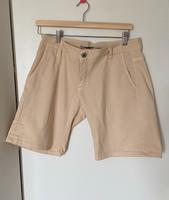 Shorts von Please Größe S beige Hessen - Oberursel (Taunus) Vorschau
