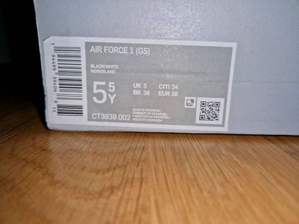 Nike Air Force 1 AF1 schwarz weiß Größe 38 in Obersulm