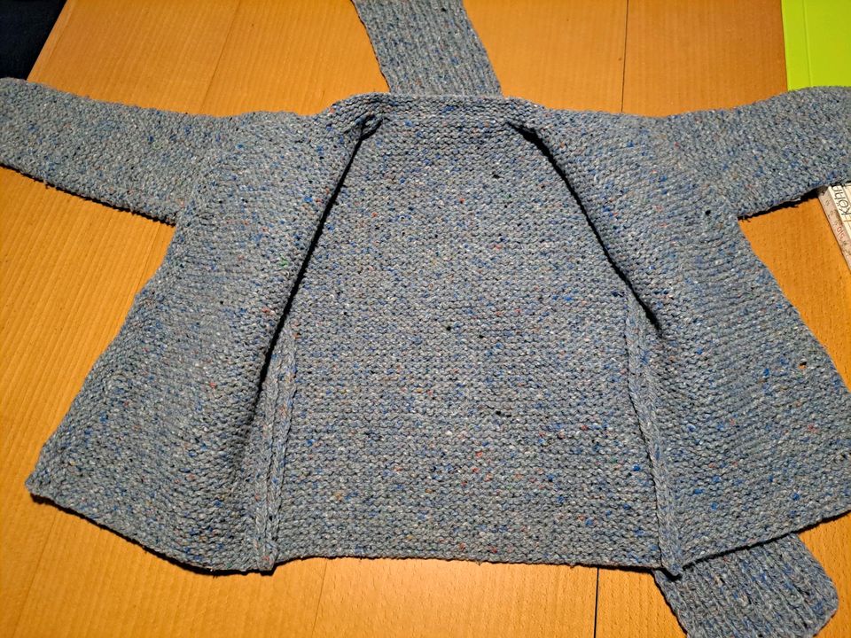 Selfmade  Strickweste Strickjacke öko Wolljacke Schal 98/104 in Ravensburg