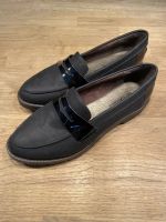 Charmosa Damen Slipper/ Halbschuhe in schwarz mit Lack Größe 38 Baden-Württemberg - Pforzheim Vorschau