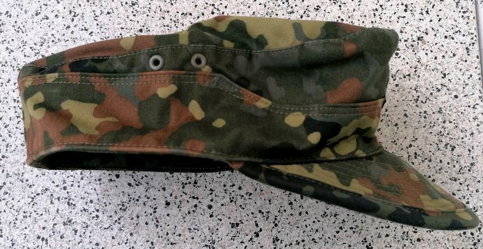 Original Bundeswehr Bw Feldmütze Flecktarn Schirmmütze Cap Gr. 55 in Wiesbaden