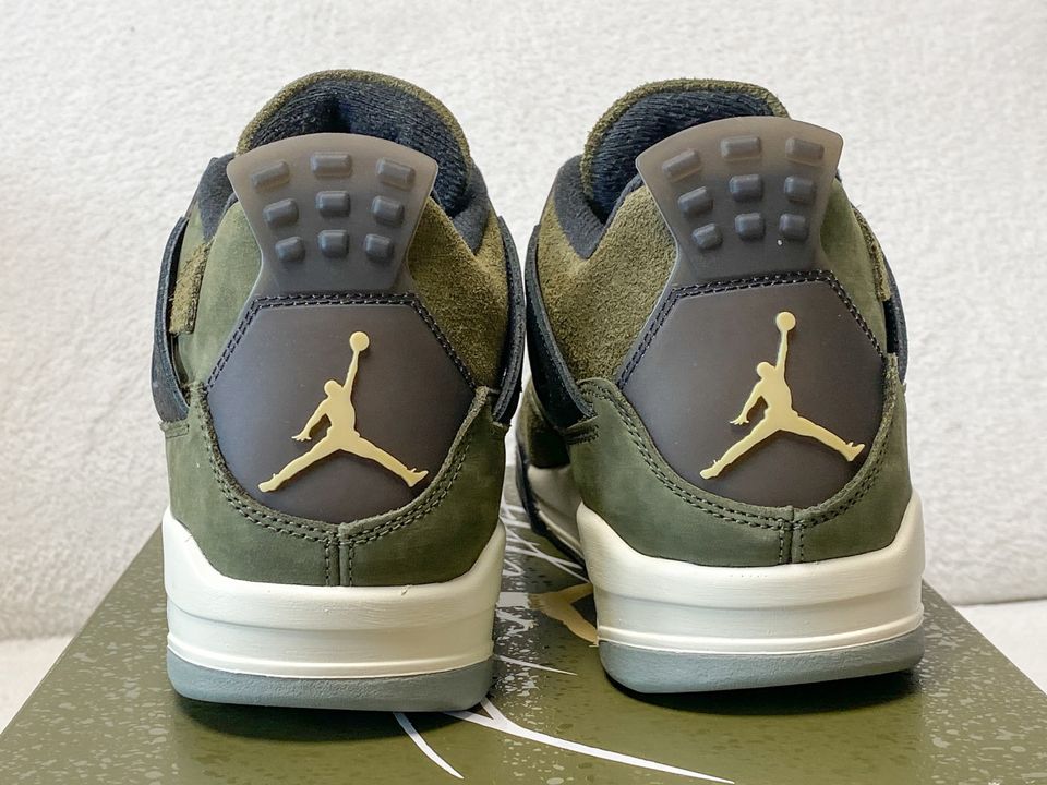 Nike Air Jordan 4 Olive Gr 44 US 10 Grün Dunk Sneaker Schuh NEU in Kempten