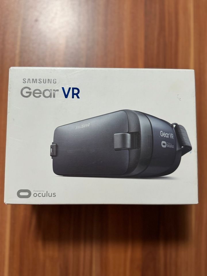 VR Brille Samsung Gear VR OVP Neuwertig in Groß-Umstadt