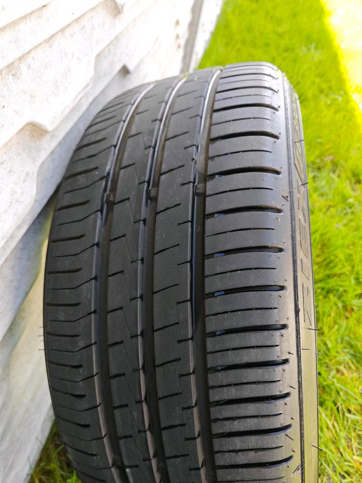 2x 195/40 R 17 81W Falken Ziex ZE 310 ecorun Sommerreifen in Ziesendorf