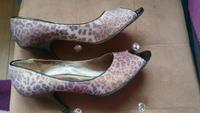 Peeptoe Pumps im Glitzer Leo Look West - Schwanheim Vorschau