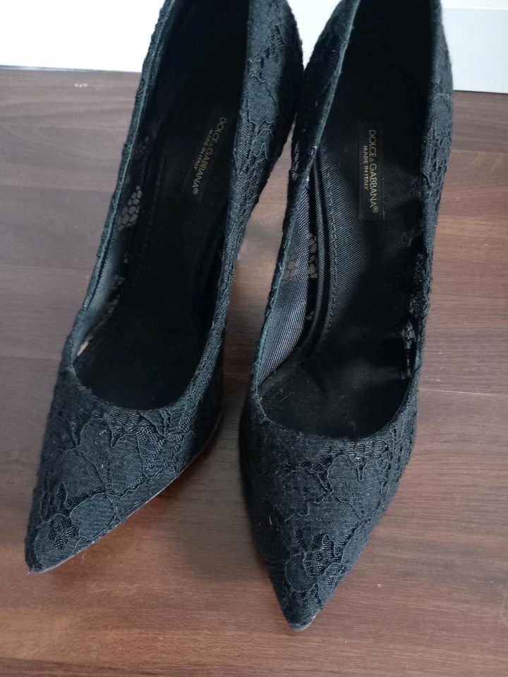 Dolce & Gabbana Pumps aus Spitze, schwarz, Gr.37 in Hamburg