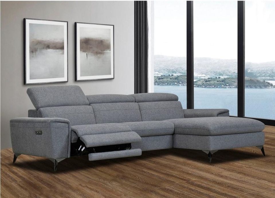 Ecksofa Theron 263 cm x 163 cm elektrische Relaxfunktion + USB in Kirchlengern