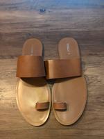 Verschiedene Paar Schuhe H&M MANGO ASOS 38-39 Nordrhein-Westfalen - Mönchengladbach Vorschau