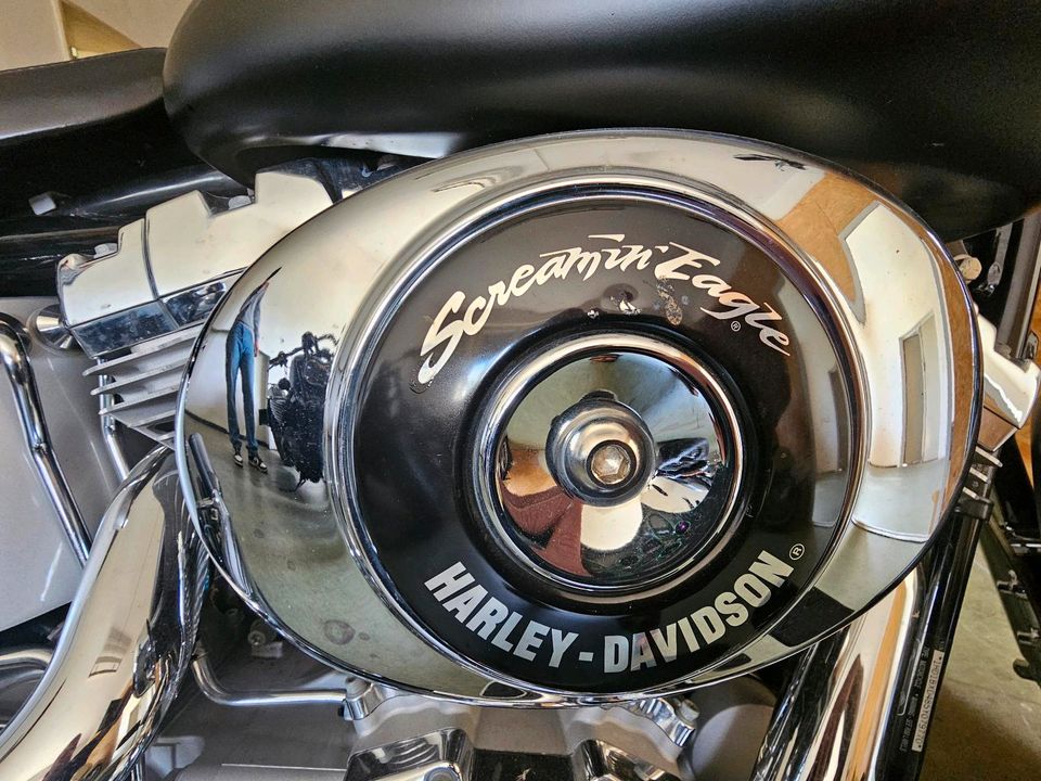 Harley Davidson Softail FLSTFIANV in Garching an der Alz