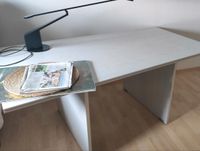 Weißer Schreibtisch, Abholung bis 15.05, ansonsten Entsorgung Hessen - Bad Salzschlirf Vorschau