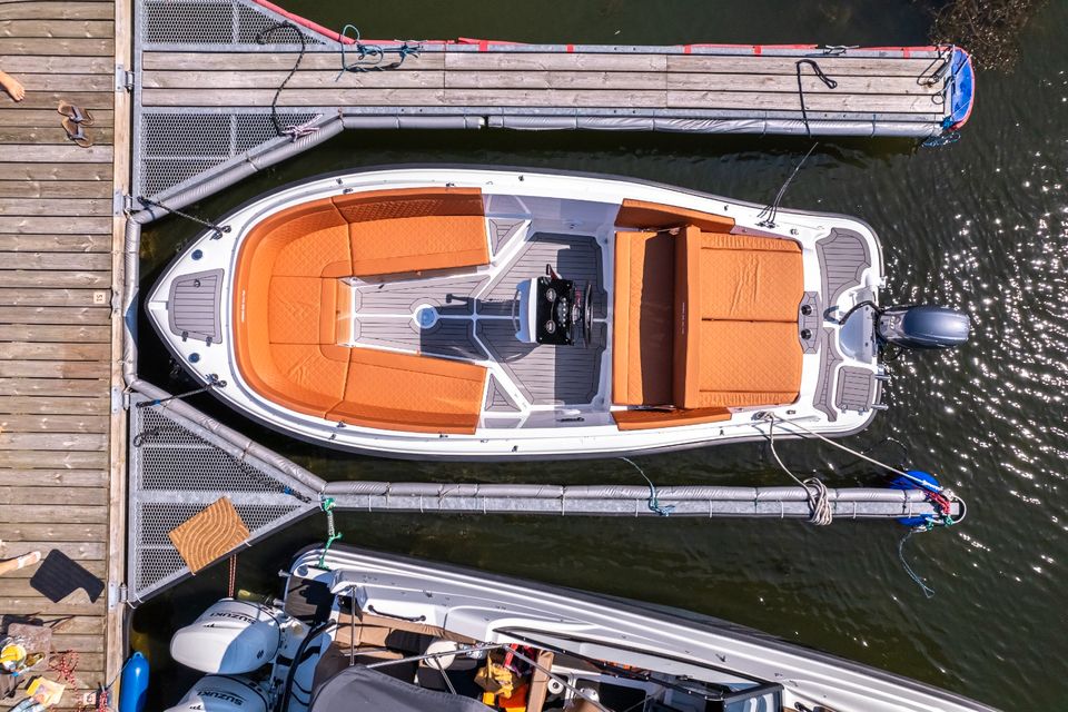 CORSIVA 605 New Age *NEU* Boot Sloep Sportboot in Sierksdorf