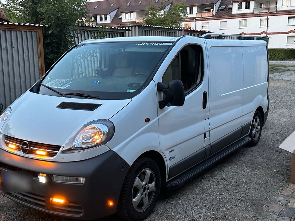 Opel Vivaro A lang Transporter LKW Zulassung 2900 in Annahütte