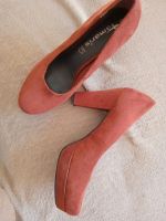 2x Tamaris Plateau Pumps Terra weinrot Nordrhein-Westfalen - Lüdenscheid Vorschau