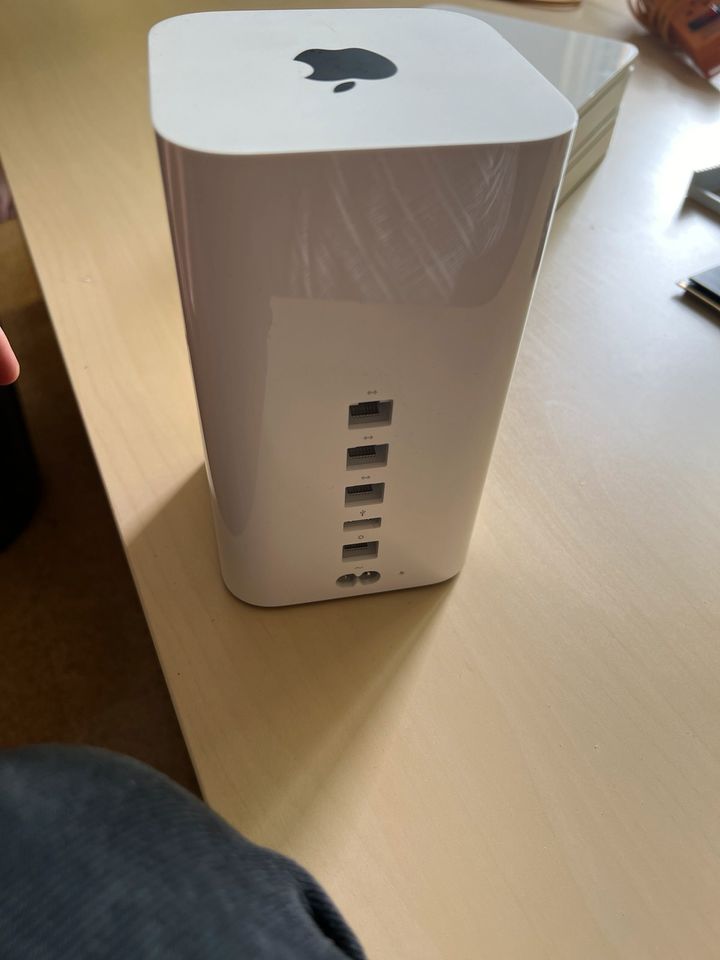 Airport Extreme 802.11ac MN: A1521 in Neuenhagen