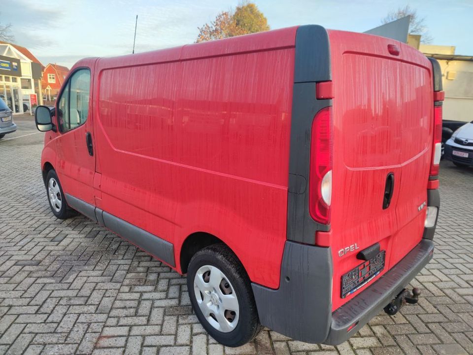 Opel Vivaro 2.0 CDTI L1H1 DPF 1.Hand AHK UVM in Wittmund