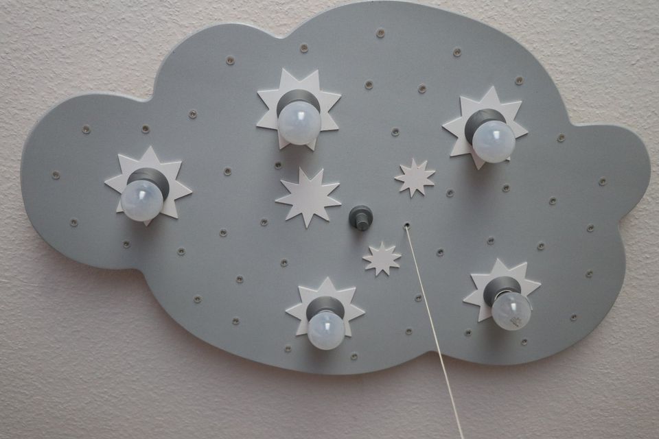 Kinderzimmer- Deckenlampe Wolke mit Schlummerlicht LED, wie neu in Remptendorf