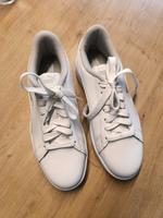 Mädchen Puma Sneaker Schuhe weiß Gr. 36 neu Niedersachsen - Barßel Vorschau