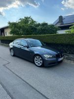 BMW 320d E90 163PS *SHZ*Multifunktion*Schiebedach*Bordcomputer* Bayern - Osterhofen Vorschau