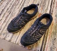 Sportschuhe, Trekkingschuhe, Größe 39 Bayern - Gilching Vorschau