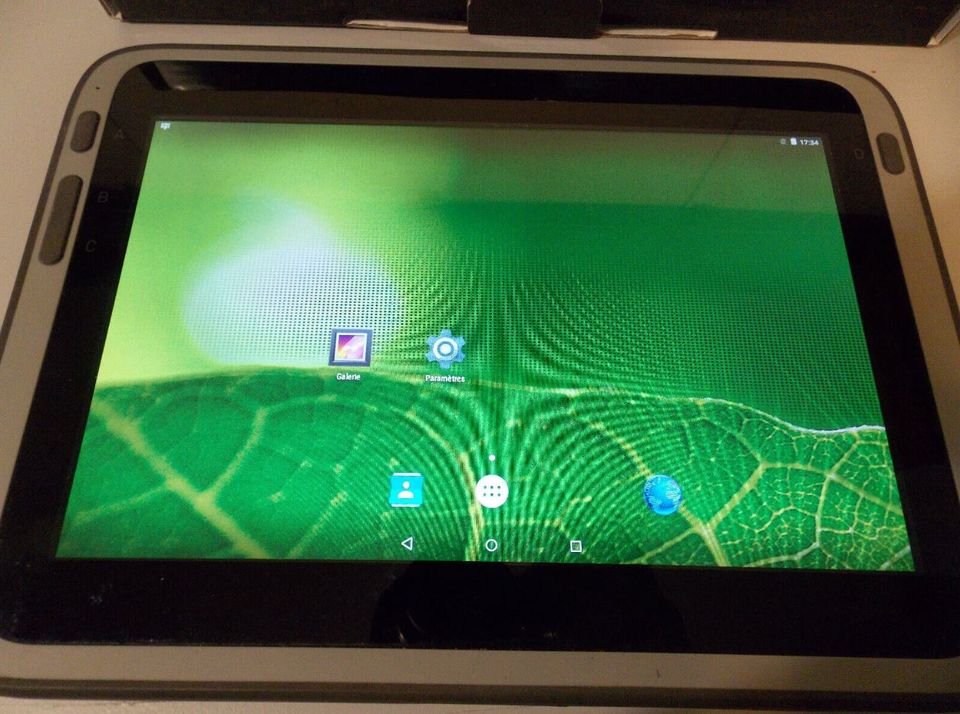 Mitac Miowork L135 industrial Tablet + Docking Station in Durmersheim