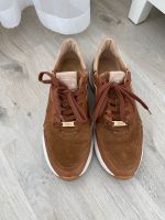 Sneaker braun beige Leder Lloyd Gr. 40 Nordrhein-Westfalen - Enger Vorschau