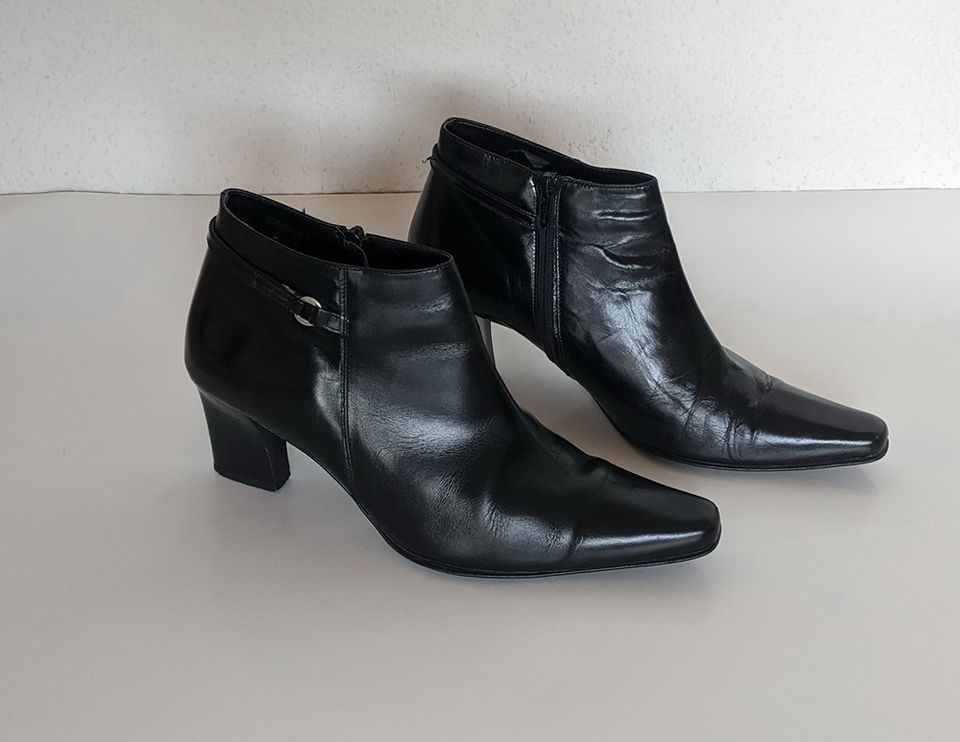 5th Avenue Stiefeletten, Ankle Boots, echt Leder, schwarz Gr. 40 in  Nordrhein-Westfalen - Herscheid | eBay Kleinanzeigen ist jetzt Kleinanzeigen