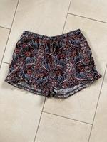 VERO MODA Shorts Gr. M paisley neuwertig Nordrhein-Westfalen - Hagen Vorschau
