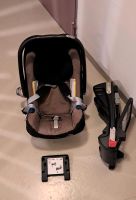 Britax Römer Babyschale mit Basisstation Baby-Safe Isofix Neuhausen-Nymphenburg - Neuhausen Vorschau