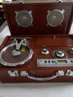 ELTA CD-Player mit Radio in Holzkiste Berlin - Neukölln Vorschau