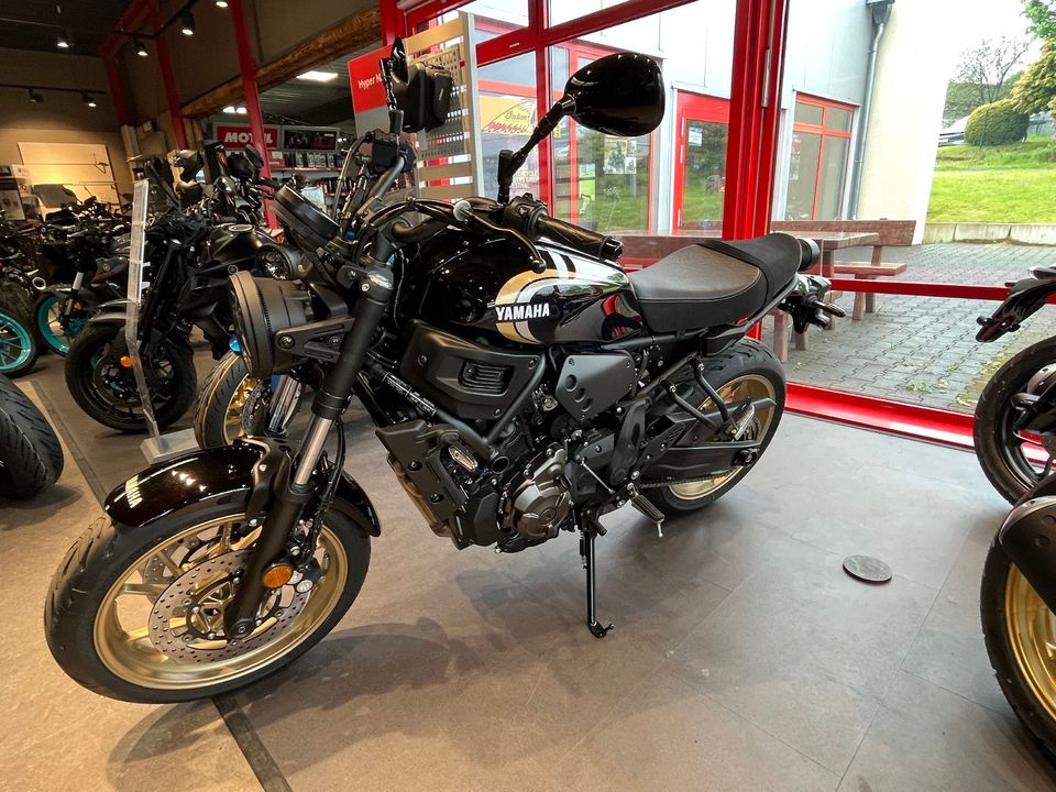 Yamaha XSR 700 22 in Buchholz (Westerwald)