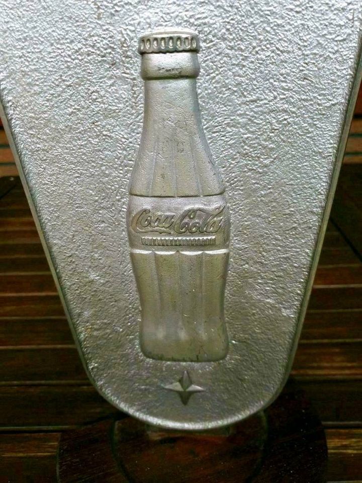 Coca Cola Schild Pokal Trophäe schwer, massiv Rarität Werbeschild in Haselund