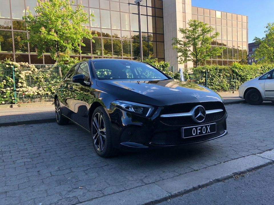 Mercedes Benz A250e 2023 Auto mieten Autovermietung Mietwagen in Berlin