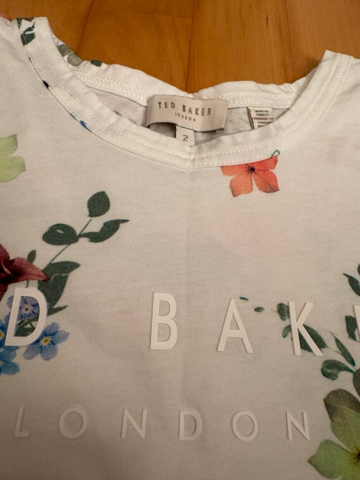 Ted Baker T-Shirt in Hilden