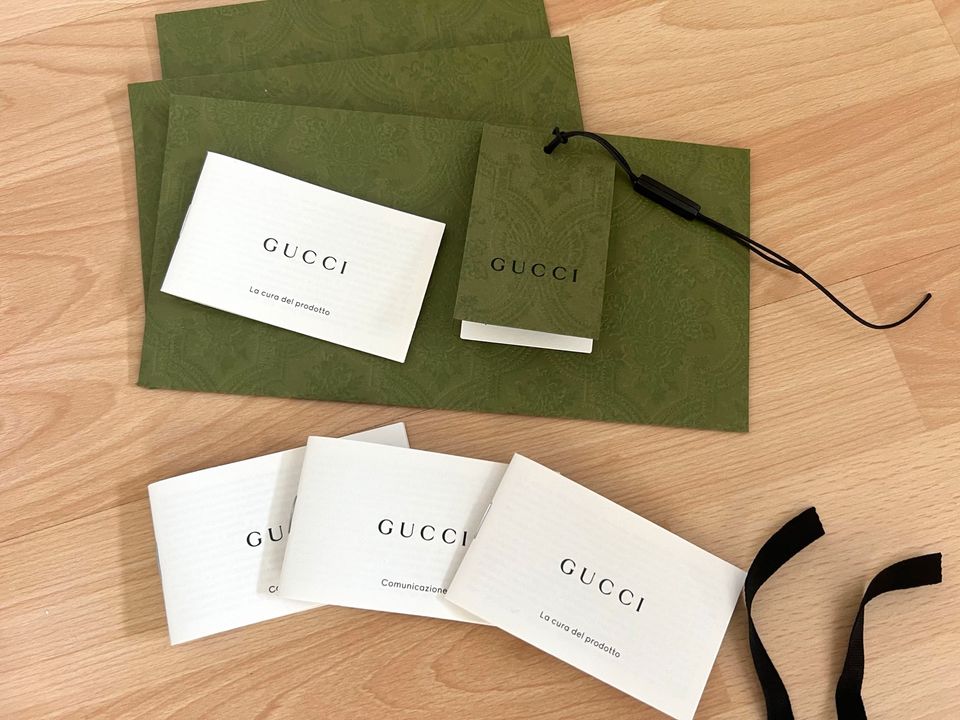 Gucci "Tiger GG Supreme" Gürteltasche Umhängetasche beige in Esslingen