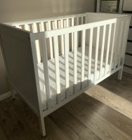 Ikea Baby Gitterbett weiß Höhen verstellbar 120x60 cm Hessen - Bad Homburg Vorschau