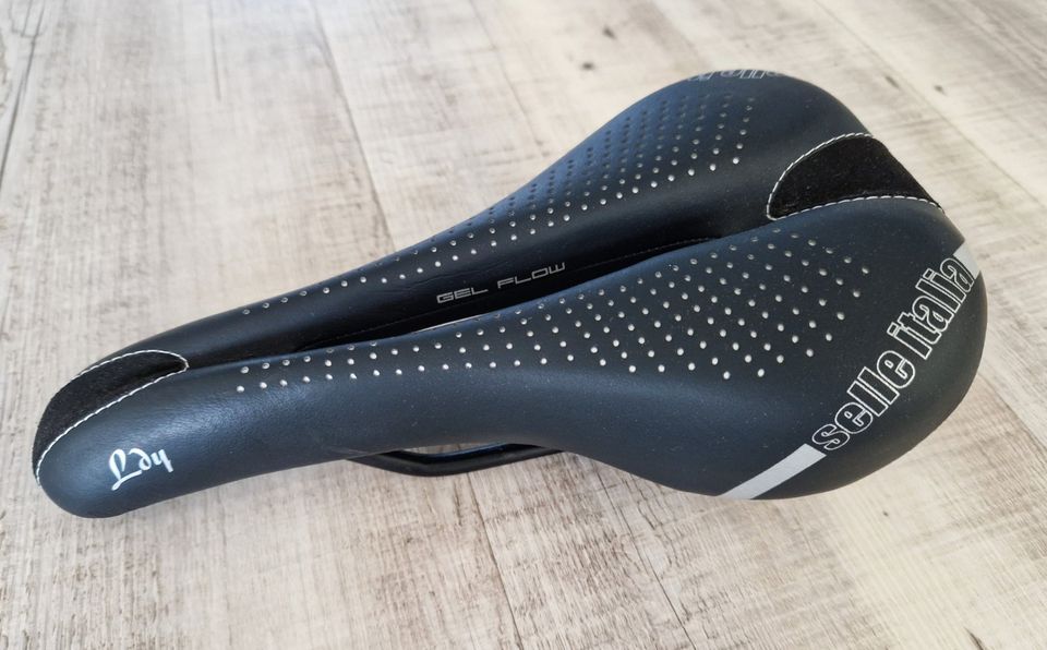 ❤️❤️❤️ Selle Italia Lady Gel Flow Fahrradsattel S2 Damen in Möhrendorf