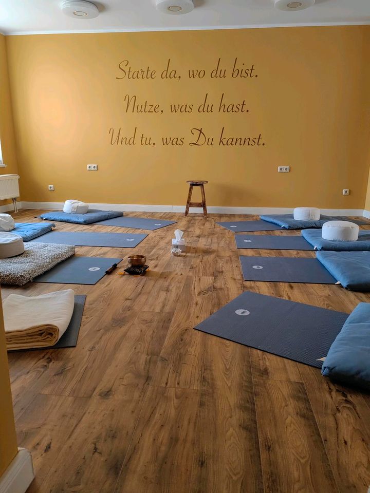 Yoga Studio mit freien Terminen in Neustrelitz Glambeckerstr.41 in Neustrelitz