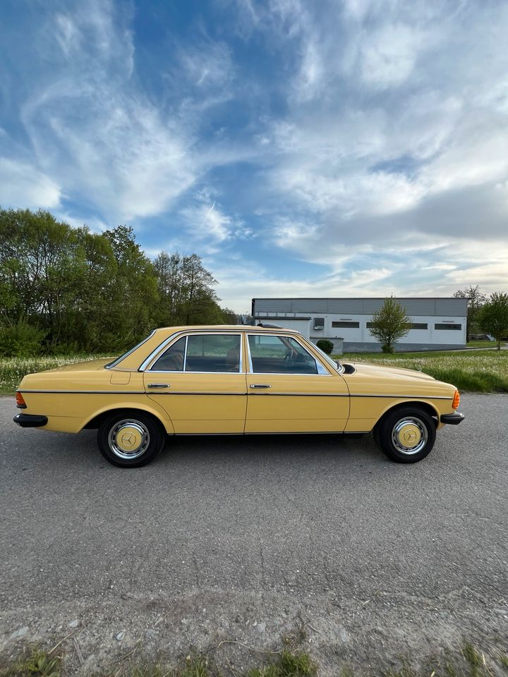 Mercedes Benz W123 200 1 Hand H-Zulassung Erstlack in Murrhardt