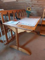 Schreibtisch • Holztisch • verstellbar • Kinderschreibtisch Bremen - Osterholz Vorschau