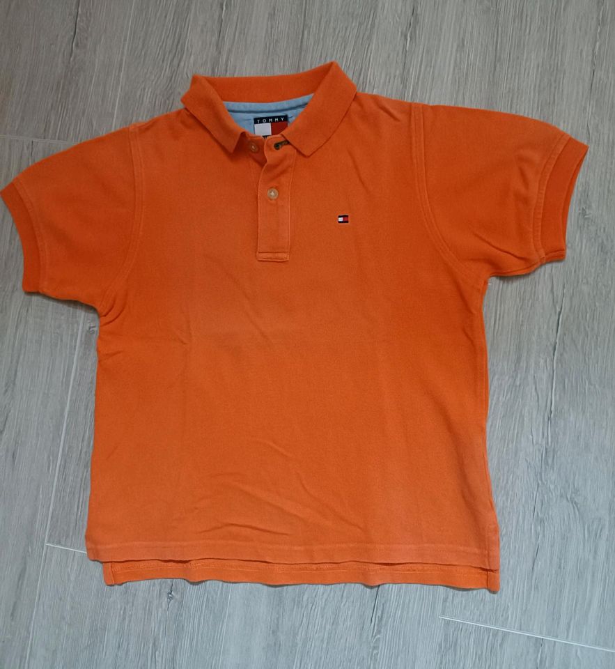 Tommy Hilfiger Poloshirt T-Shirt Gr. 6 ~ 116 ♥️ Topzustand! ♥️ in Gochsheim