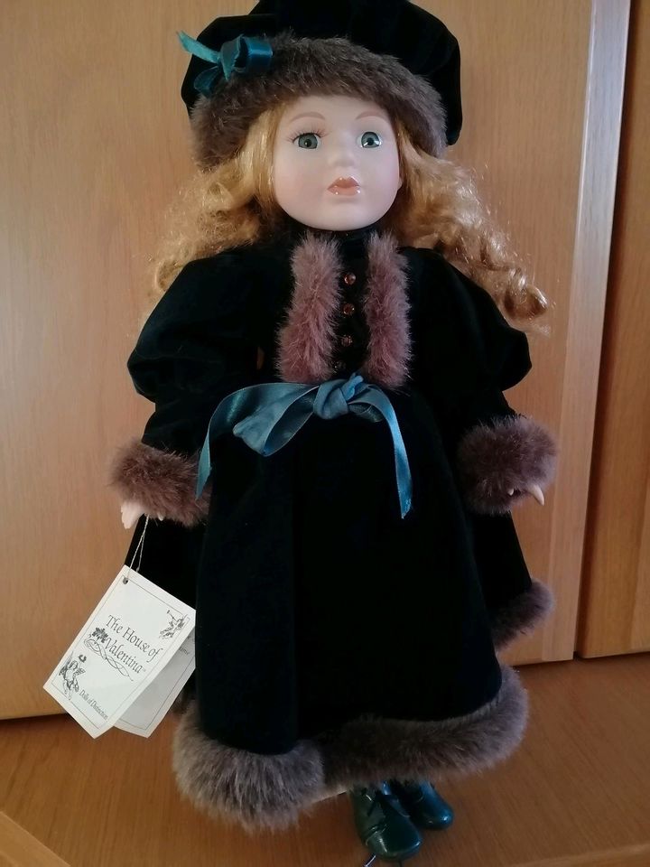 Puppe Sammlerstück "Samt Grün" 69€ in Leiblfing