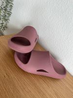 Crocs Mellow Mauve Gr.M8W10 41/42 Wuppertal - Vohwinkel Vorschau