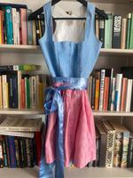 Dirndl mit 2 Schürzen München - Sendling Vorschau