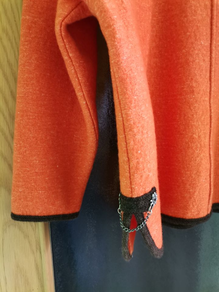 Trachtenjacke von Arber Größe 36 Farbe orange, braun in Dranske